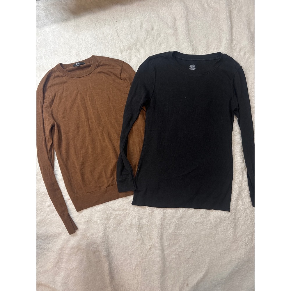 Uniqlo & Fruit of the Loom Tops Women XS Brown Black Excellent Bundle 2pc